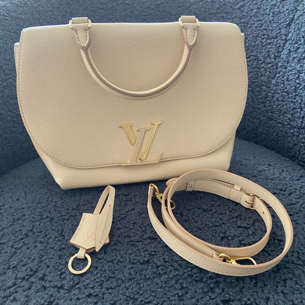 LOUIS VUITTON Taurillon Volta - Picture 3 of 7